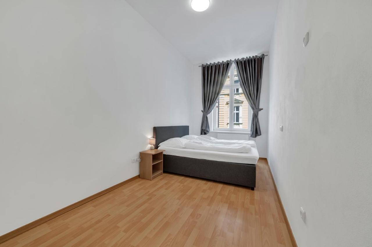 The Dante Apartments 1988, City Centre Egra  Extérieur photo