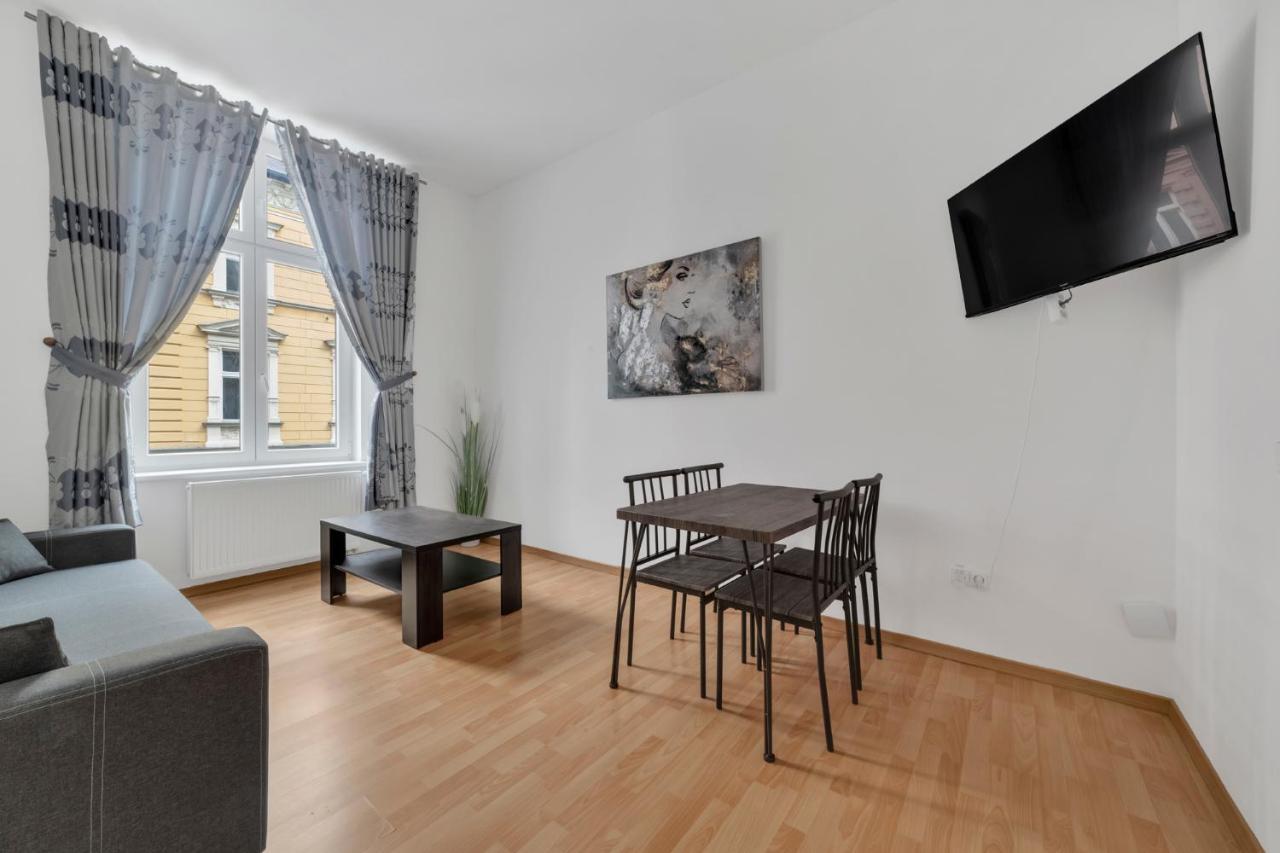 The Dante Apartments 1988, City Centre Egra  Extérieur photo